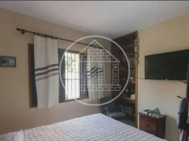 Sobrado com 140m² 3 quartos e 2 banheiros, à venda, no bairro Jardim Umuarama em São Paulo