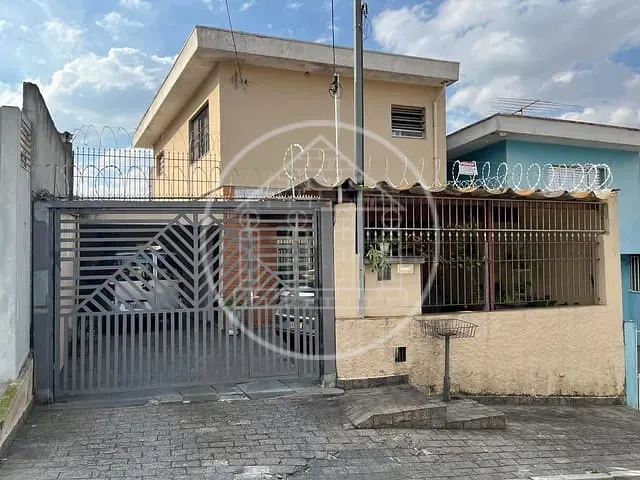 Sobrado com 140m² 3 quartos e 2 banheiros, à venda, no bairro Jardim Umuarama em São Paulo