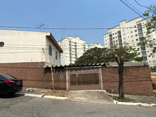 Sobrado com 150m² 3 quartos e 2 banheiros, à venda, no bairro Vila Moinho Velho em São Paulo