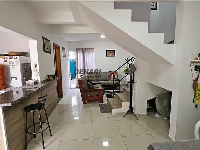 Sobrado com 128m² 3 quartos e 2 banheiros, à venda, no bairro Chácara Belvedere em Indaiatuba