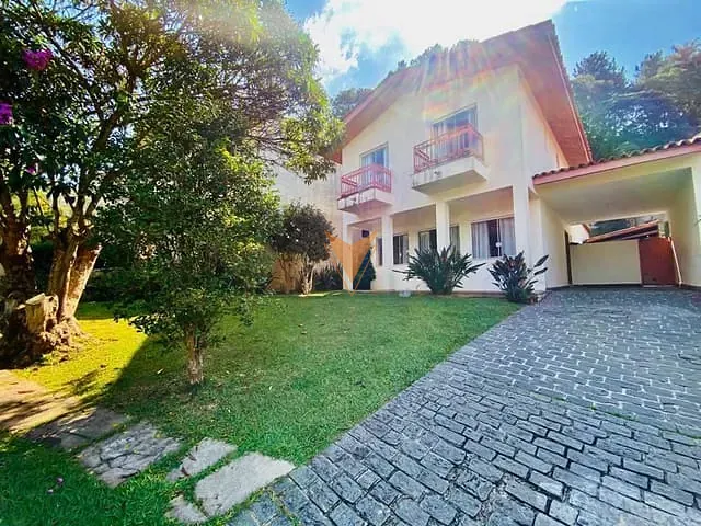 Sobrado com 664m² 4 quartos e 4 banheiros, à venda, no bairro Jardim Bolívia em Jandira