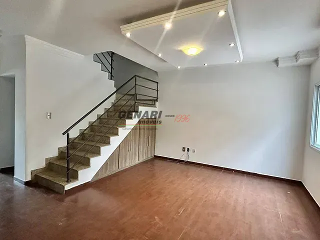 Sobrado com 130m² 3 quartos e 3 banheiros, à venda, no bairro Portal das Acácias em Indaiatuba