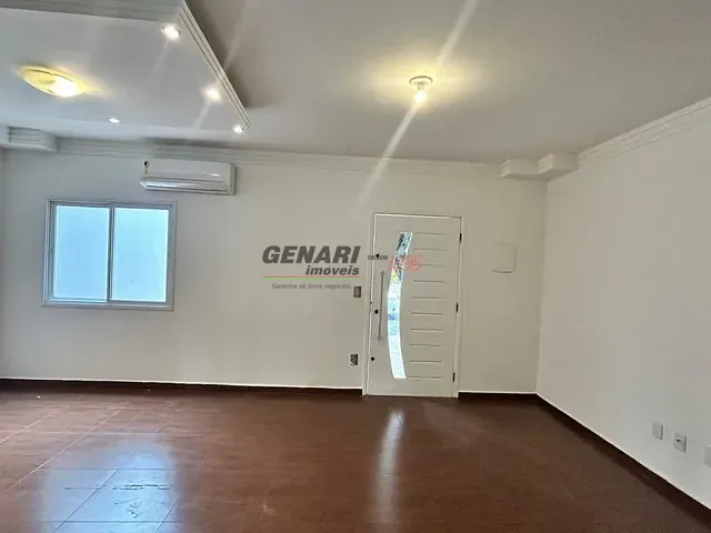 Sobrado com 130m² 3 quartos e 3 banheiros, à venda, no bairro Portal das Acácias em Indaiatuba