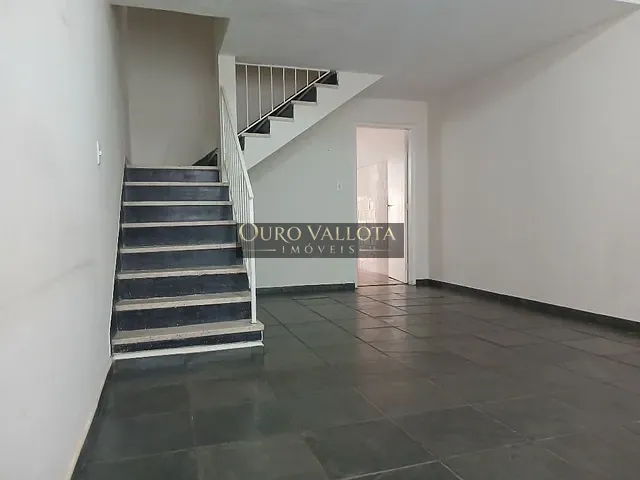 Sobrado 3 quartos e 2 banheiros, para alugar, no bairro Vila Prudente (Zona Leste) em São Paulo