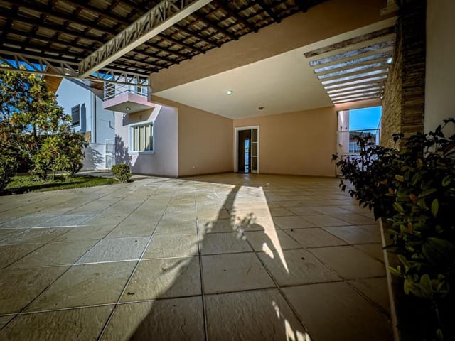 Foto do Sobrado - Sobrado com 3 dormitórios à venda, 200 m² por R$ 1.300.000,00 - Condomínio Portal da Serra - São José dos Campos/SP | INDEPENDENCE NEGOCIOS IMOBILIARIOS LTDA