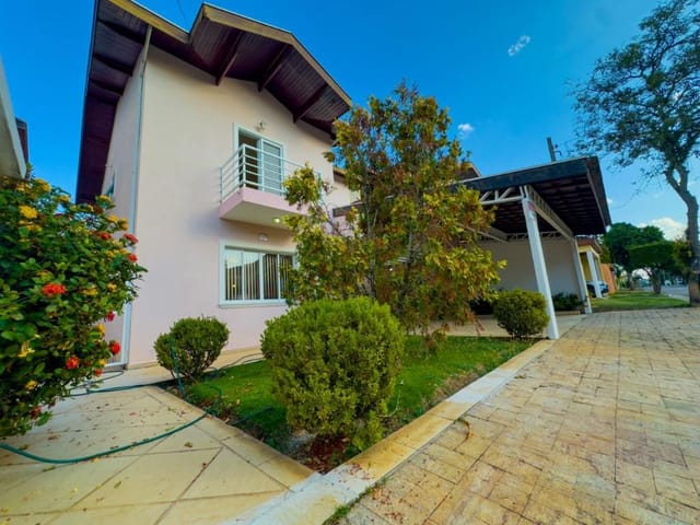 Foto do Sobrado - Sobrado com 3 dormitórios à venda, 200 m² por R$ 1.300.000,00 - Condomínio Portal da Serra - São José dos Campos/SP | INDEPENDENCE NEGOCIOS IMOBILIARIOS LTDA