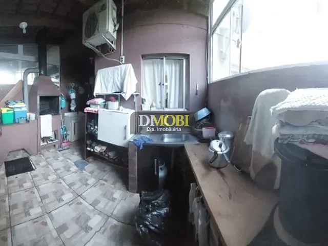 Sobrado 2 quartos e 2 banheiros, à venda, no bairro Santa Cruz em Gravataí