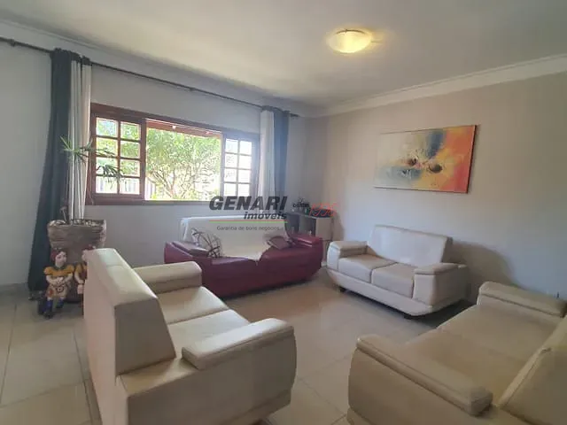 Sobrado com 300m² 4 quartos e 4 banheiros, à venda ou para alugar, no bairro Jardim Esplanada em Indaiatuba