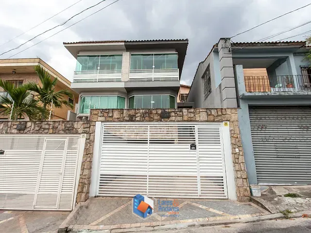 Sobrado com 184m² 3 quartos e 2 banheiros, à venda, no bairro Vila Pereira Cerca em São Paulo