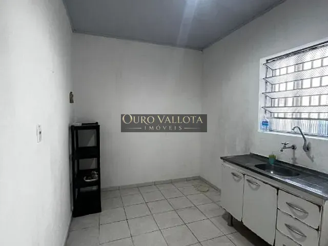 Sobrado com 205m² 2 quartos e 1 banheiro, à venda, no bairro Vila Bertioga em São Paulo