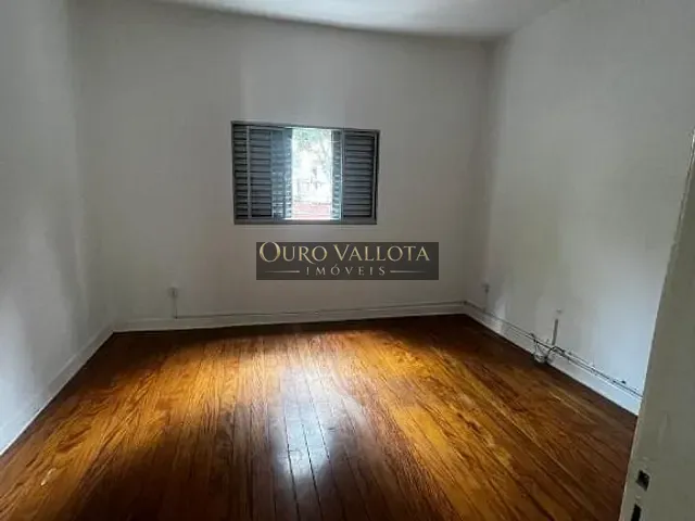 Sobrado com 205m² 2 quartos e 1 banheiro, à venda, no bairro Vila Bertioga em São Paulo