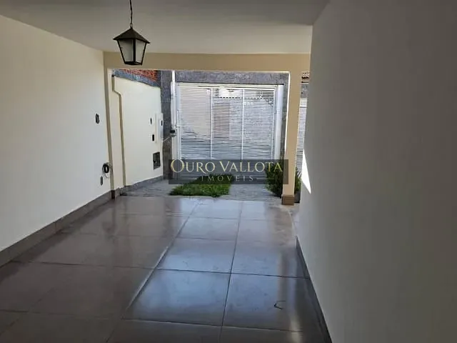 Sobrado com 205m² 2 quartos e 1 banheiro, à venda, no bairro Vila Bertioga em São Paulo