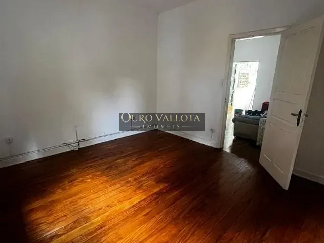 Sobrado com 205m² 2 quartos e 1 banheiro, à venda, no bairro Vila Bertioga em São Paulo