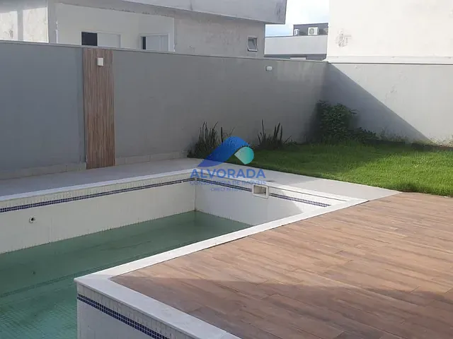 Sobrado com 450m² 4 quartos e 5 banheiros, à venda, no bairro Condomínio Residencial Jaguary em São José dos Campos