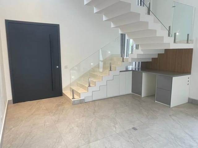 Foto do Sobrado - Sobrado à venda, Tamboré, 4 suítes, 4 banheiros, 2 vagas, 355m²,Santana de Parnaíba, SP | Eleve Imóveis