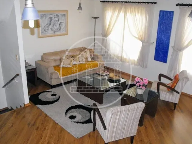 Sobrado com 220m² 3 quartos e 4 banheiros, à venda, no bairro Parque Munhoz em São Paulo
