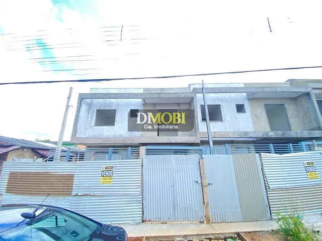 Sobrado com 120m² 3 quartos e 2 banheiros, à venda, no bairro Morada do Vale III em Gravataí