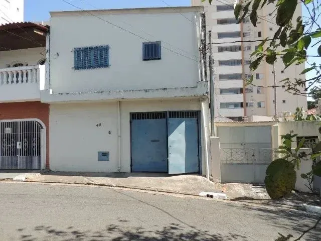 Sobrado com 320m² 2 quartos e 2 banheiros, à venda, no bairro Vila Firmiano Pinto em São Paulo