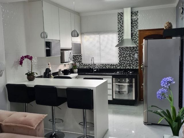 Sobrado com 70m² 2 quartos e 1 banheiro, à venda, no bairro Vila Antonieta em São Paulo