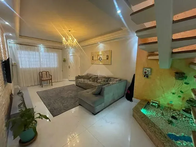 Sobrado com 125m² 3 quartos e 4 banheiros, à venda, no bairro Jardim Pedroso em Mauá