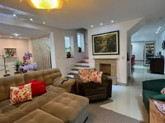 Sobrado com 167m² 4 quartos e 5 banheiros, à venda, no bairro Jardim em Santo André