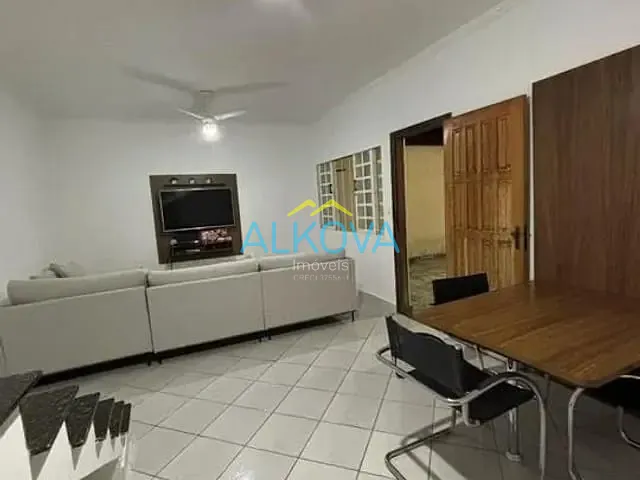 Sobrado com 160m² 2 quartos e 2 banheiros, à venda, no bairro Conjunto Residencial Dom Pedro II em São José dos Campos