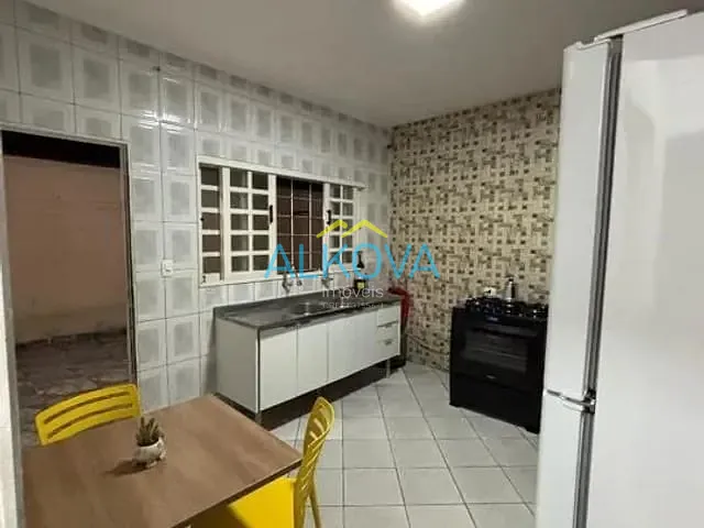 Sobrado com 160m² 2 quartos e 2 banheiros, à venda, no bairro Conjunto Residencial Dom Pedro II em São José dos Campos