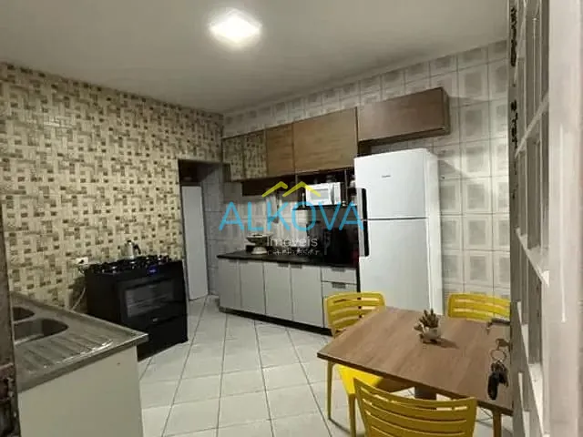 Sobrado com 160m² 2 quartos e 2 banheiros, à venda, no bairro Conjunto Residencial Dom Pedro II em São José dos Campos