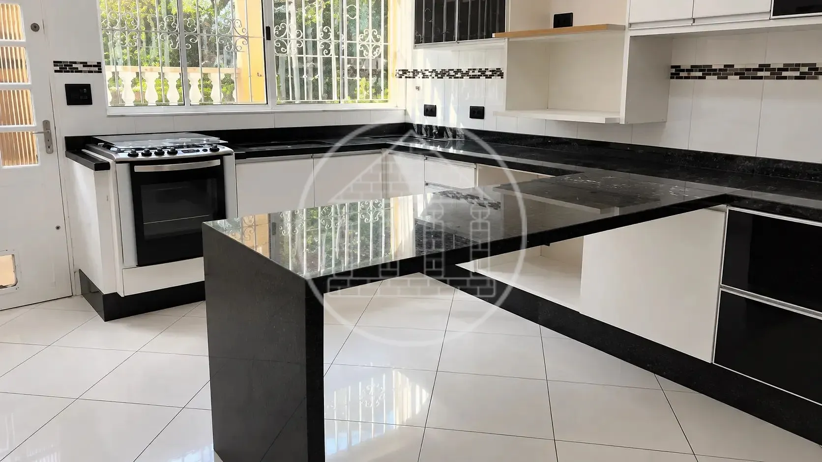 Sobrado, 3 quartos, 160 m² - Foto 1
