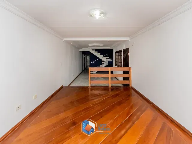 Sobrado com 180m² 3 quartos e 5 banheiros, à venda, no bairro Parque São Domingos em São Paulo