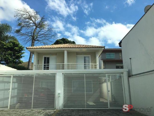 Sobrado com 150m² 3 quartos e 3 banheiros, à venda, no bairro Vila Santana em São Paulo