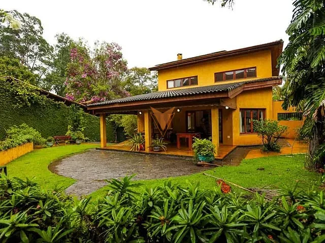 Casa com 1000m² 4 quartos e 7 banheiros, à venda, no bairro Granja Viana II em Cotia