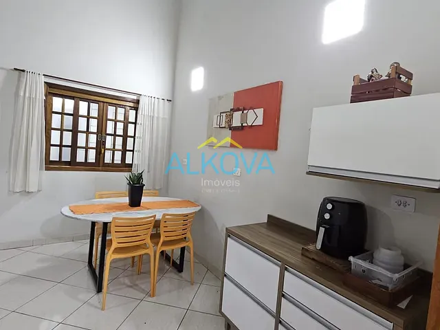 Sobrado com 125m² 3 quartos e 2 banheiros, à venda, no bairro Altos da Vila Paiva em São José dos Campos