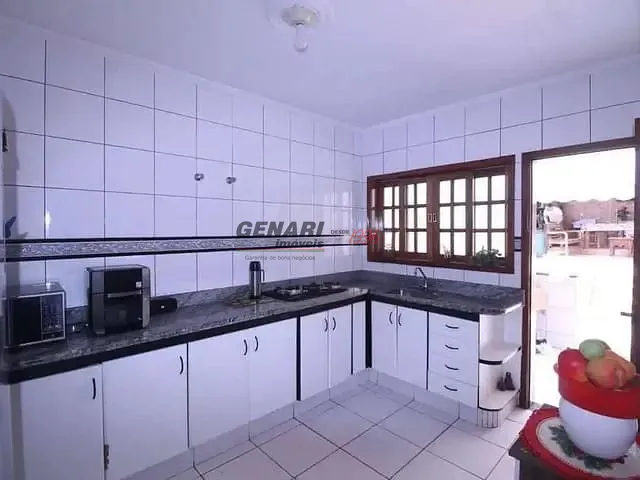 Sobrado com 250m² 3 quartos e 3 banheiros, à venda, no bairro Jardim Regina em Indaiatuba