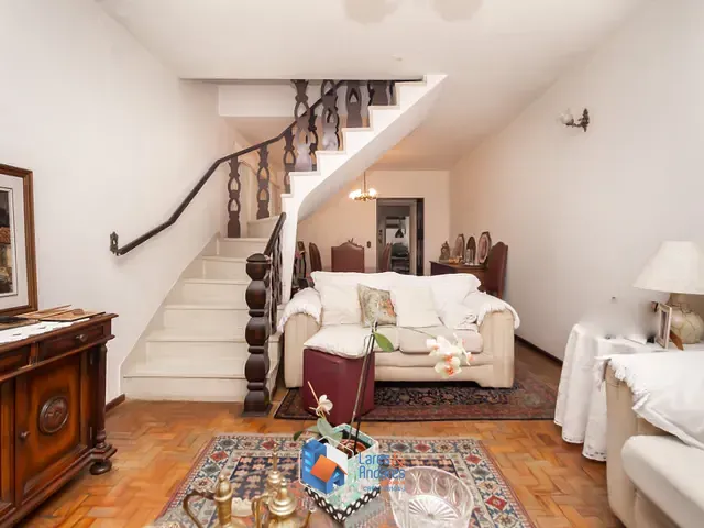 Sobrado com 132m² 3 quartos e 4 banheiros, à venda, no bairro Vila Firmiano Pinto em São Paulo