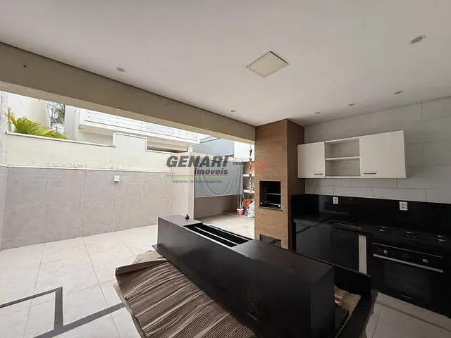 Sobrado 3 quartos e 4 banheiros, à venda, no bairro Jardim Park Real em Indaiatuba