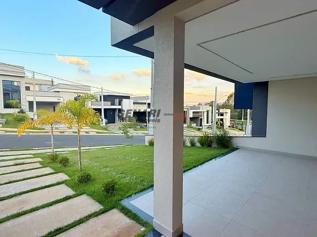 Sobrado com 216m² 3 quartos e 5 banheiros, à venda, no bairro Loteamento Park Gran Reserve em Indaiatuba