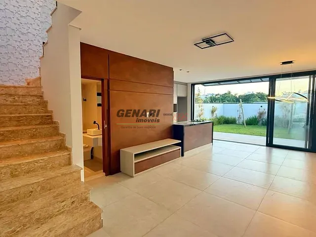 Sobrado com 216m² 3 quartos e 5 banheiros, à venda, no bairro Loteamento Park Gran Reserve em Indaiatuba