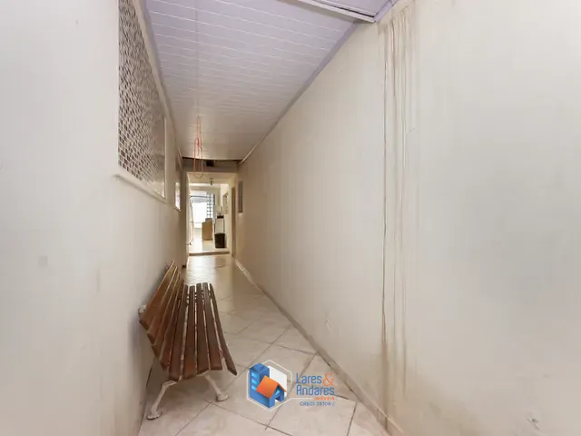 Sobrado com 300m² 4 quartos e 5 banheiros, à venda, no bairro Vila Zat em São Paulo