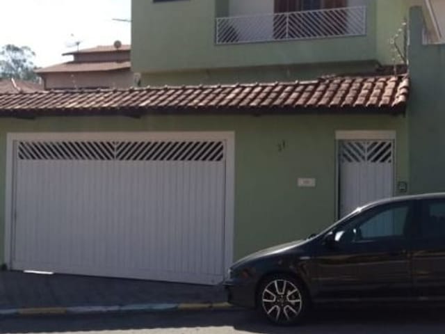 Sobrado com 250m² 4 quartos e 3 banheiros, à venda, no bairro Adalgisa em Osasco