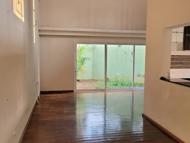 Sobrado com 350m² 3 quartos e 5 banheiros, à venda, no bairro Bosque da Saúde em São Paulo