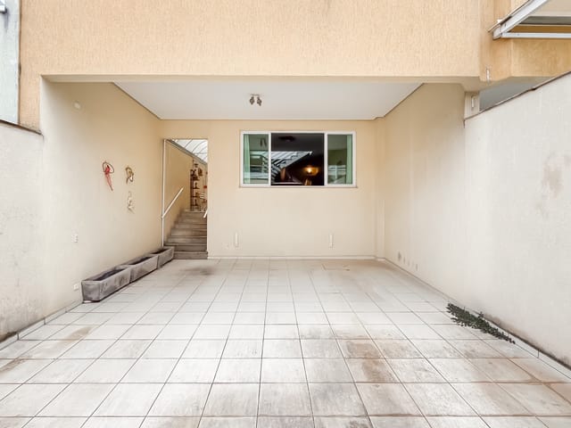Sobrado com 204m² 4 quartos e 4 banheiros, à venda, no bairro Vila Gumercindo em São Paulo
