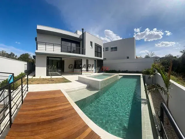 Sobrado com 556m² 4 quartos e 6 banheiros, à venda, no bairro Parque Villa dos Pinheiros em Indaiatuba
