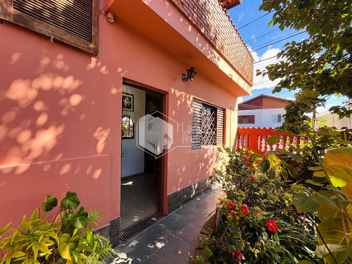 Sobrado, 4 quartos, 240 m² - Foto 24