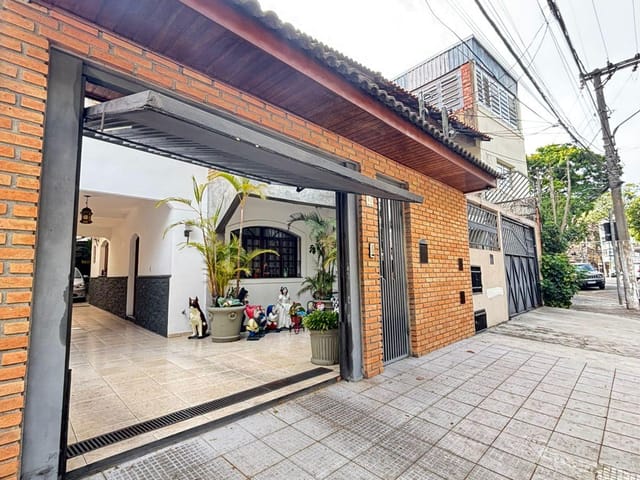 Sobrado com 170m² 4 quartos e 4 banheiros, à venda, no bairro Cambuci em São Paulo