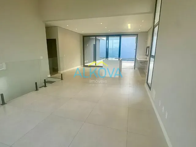 Sobrado com 389m² 4 quartos e 5 banheiros, à venda, no bairro Loteamento Verana em São José dos Campos