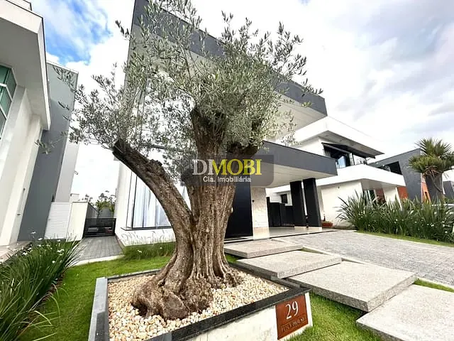 Sobrado com 366m² 3 quartos e 1 banheiro, à venda, no bairro São Vicente em Gravataí
