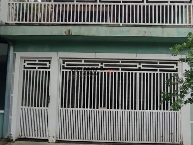 Sobrado com 130m² 4 quartos e 2 banheiros, à venda, no bairro Jardim Hubert em Indaiatuba