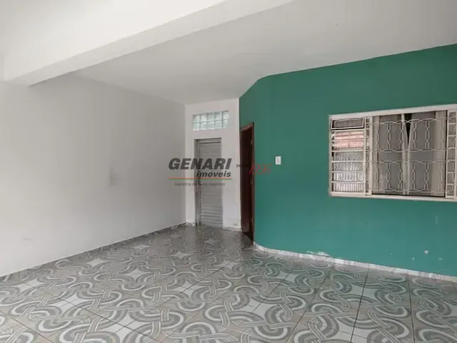 Sobrado com 130m² 4 quartos e 2 banheiros, à venda, no bairro Jardim Hubert em Indaiatuba