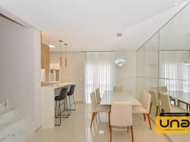 Casa com 101m² 3 quartos e 2 banheiros, à venda, no bairro Campo Comprido em Curitiba